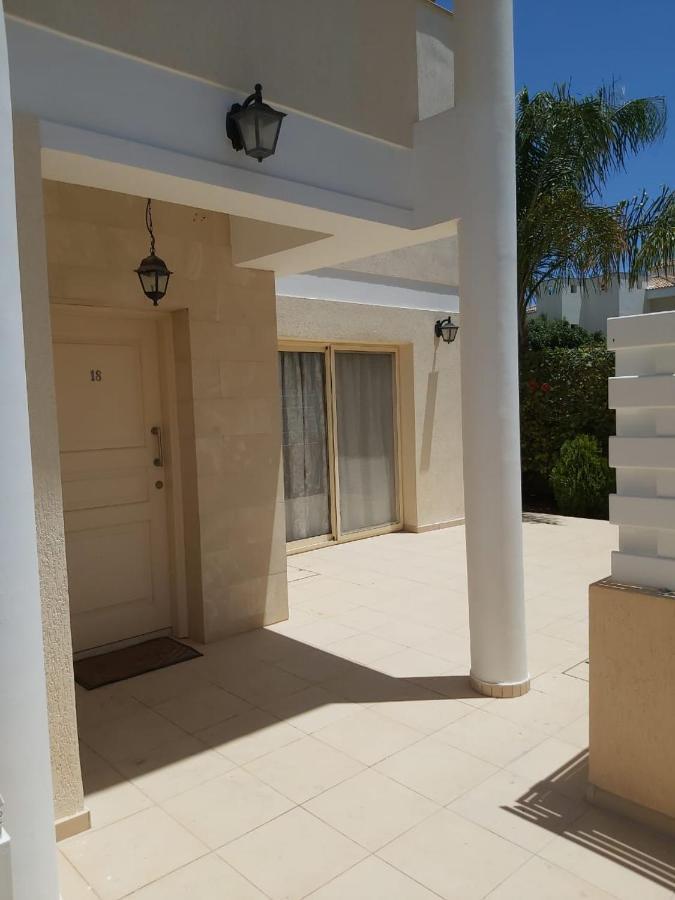 Anthorina Villa 18 Protaras Bagian luar foto