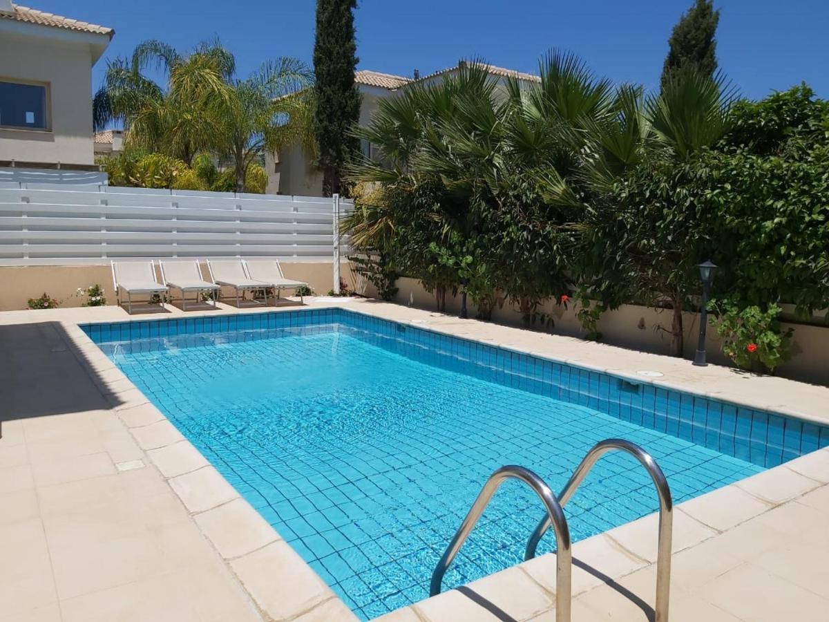 Anthorina Villa 18 Protaras Bagian luar foto